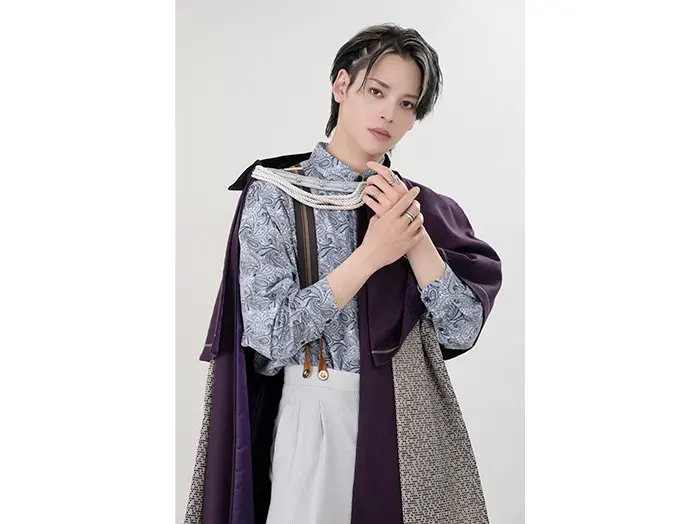 坪倉康晴はジャオ/仮面ライダージャオ役
